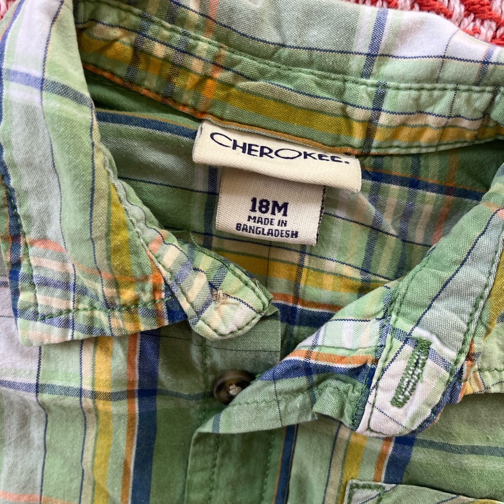 Lot of 3 plaid short sleeved button-down collared shirt for 18-24 months - Picture 8 of 10